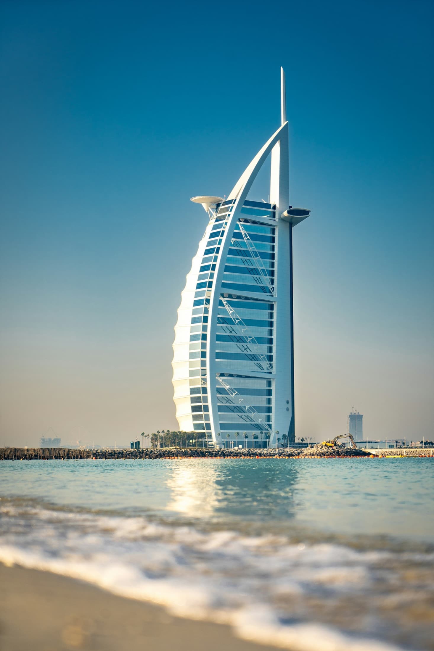 Burj Al Arab ve Dubai kıyısı